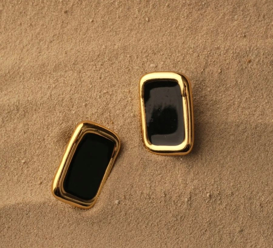 Elizabeth Gold Earrings