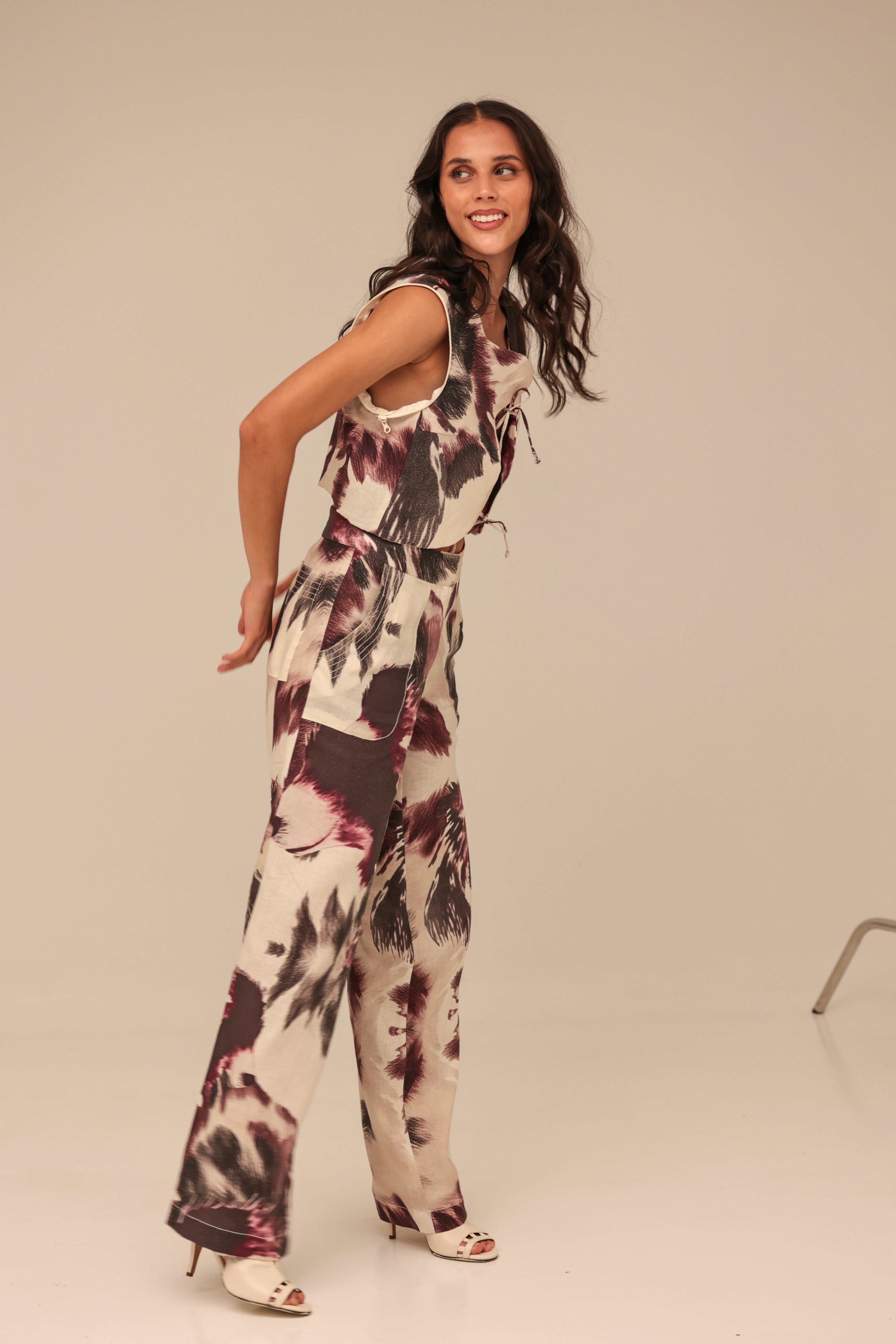 Sniff Berry Linen Pant