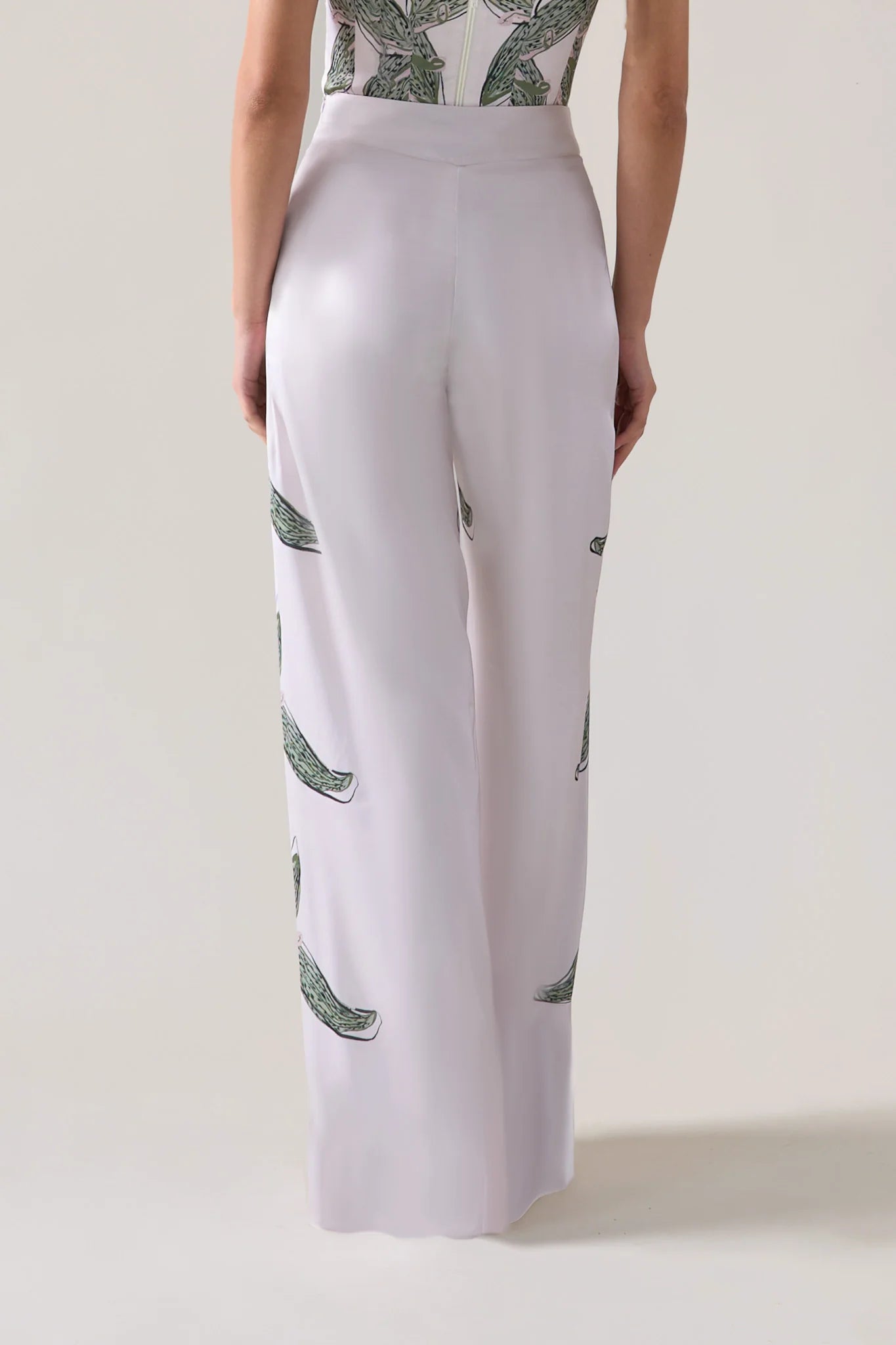 Palm Whisper Pant