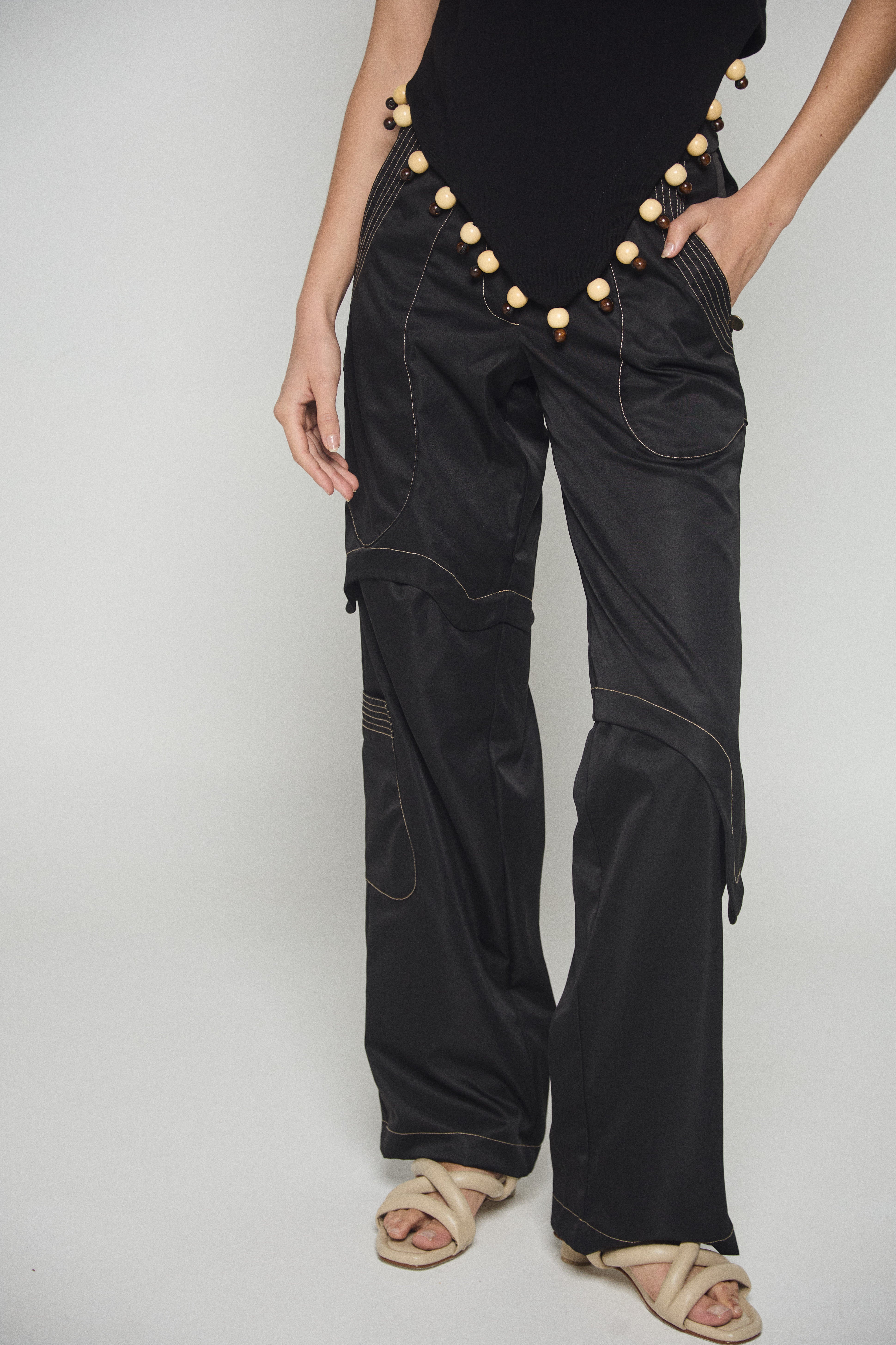 Pluma Pant