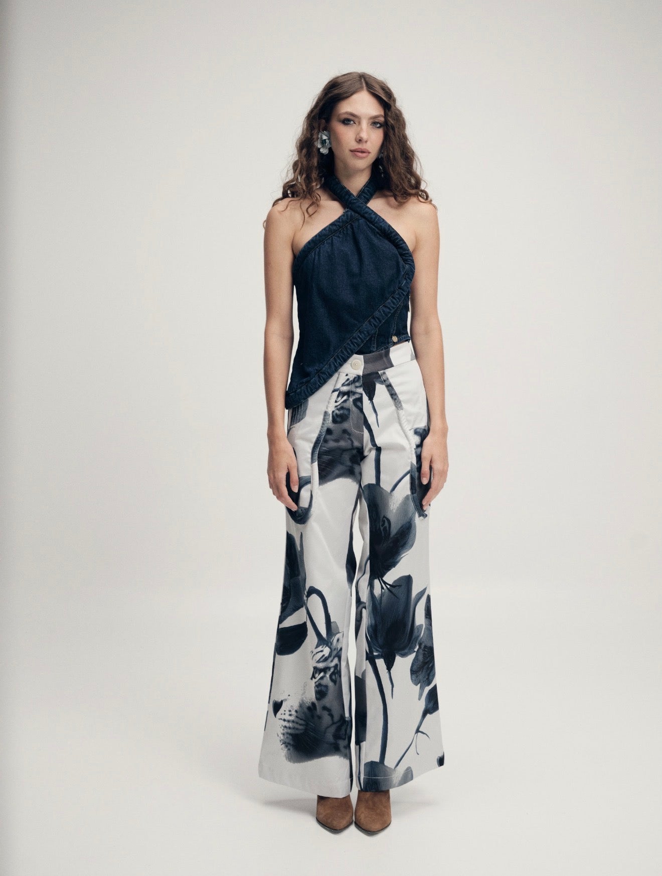 Phalessia Pant
